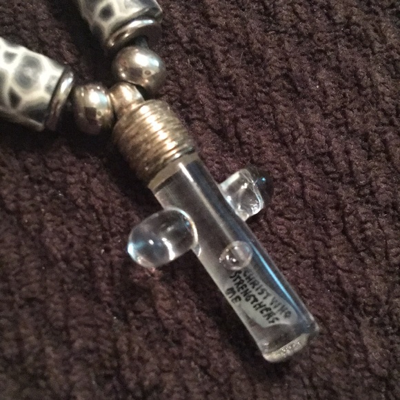 Brand new beautiful black rope cross necklace - Picture 3 of 3